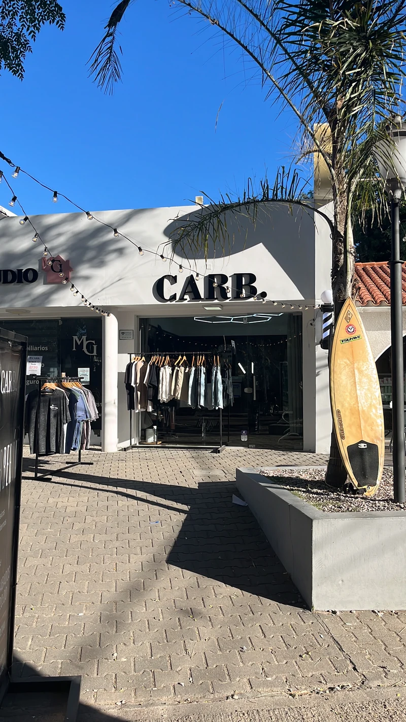 Fachada de CARB en República de Chile, Atlántida